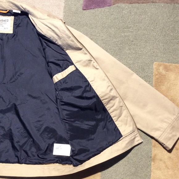 Timberland Mountain Rugged Twill Bomber Jacket - Picture 11 of 16